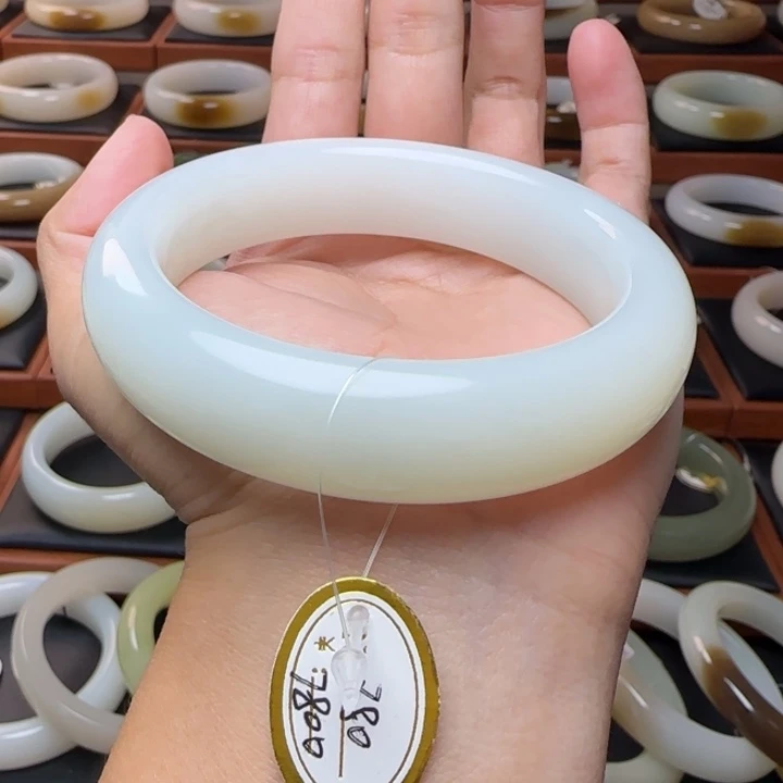 和田玉未镶嵌手镯微翠白正装59.3