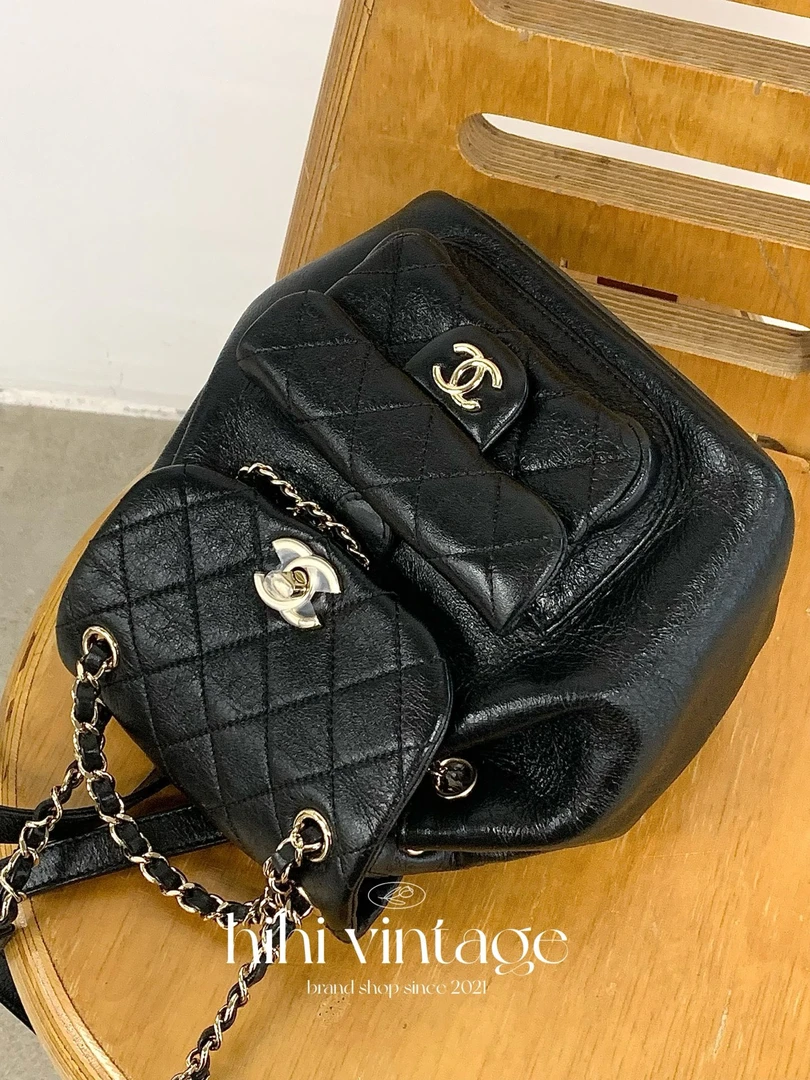 99新 Chanel/香奈儿 22C 黑色金扣Duma双肩包 芯片款 二店