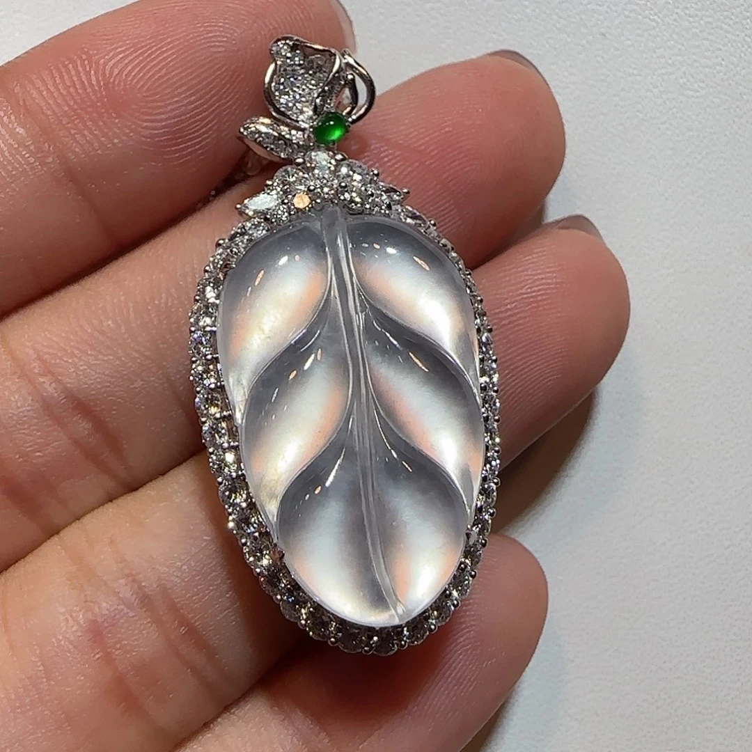 翡翠18K金镶嵌吊坠(不含链)叶子