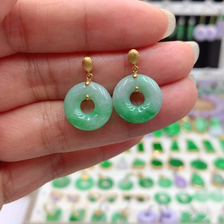 翡翠18K金镶嵌耳饰