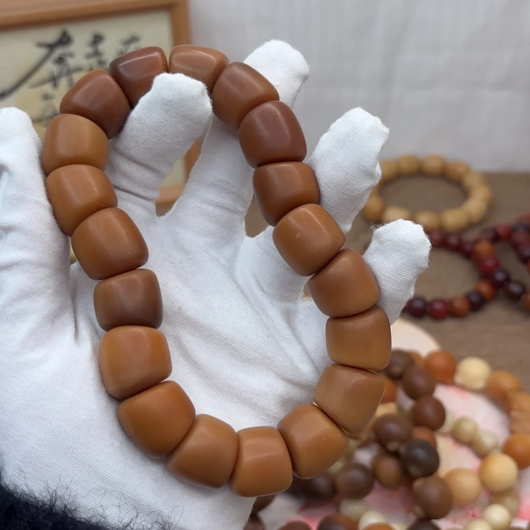 菩提根/象牙果吊坠18干磨瑕疵落地果肠601