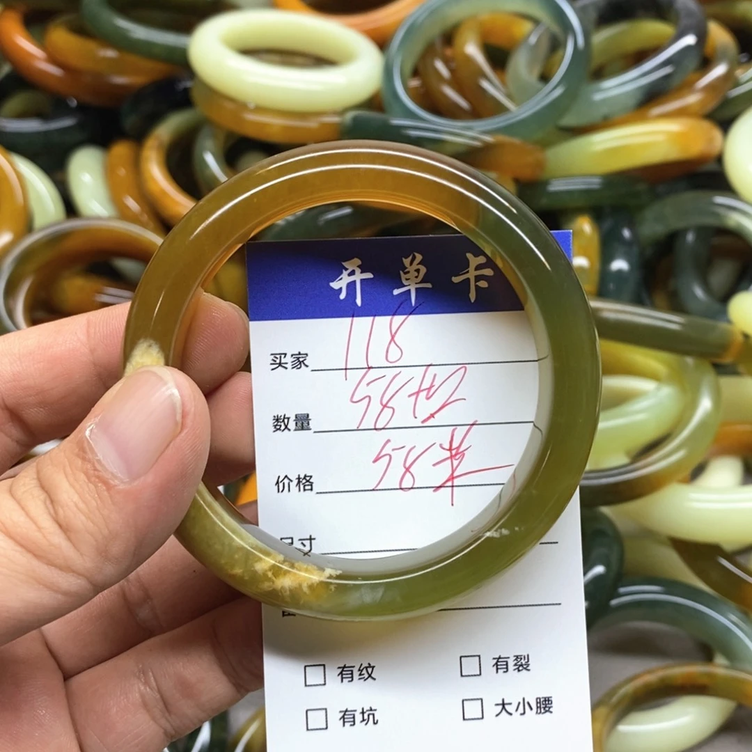 未镶嵌蛇纹石玉手镯