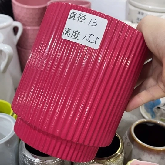 多肉绿植陶瓷花盆9.9包邮，有孔