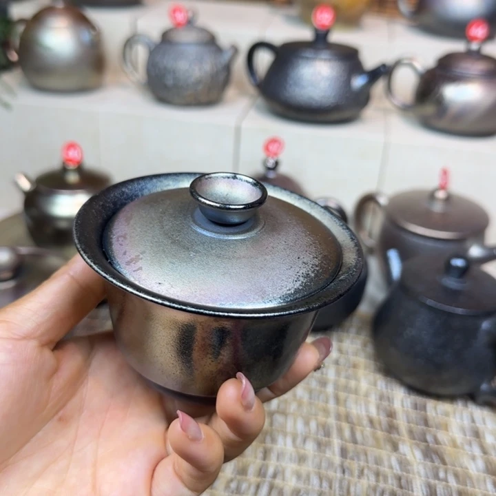 云南建水紫陶柴烧壶