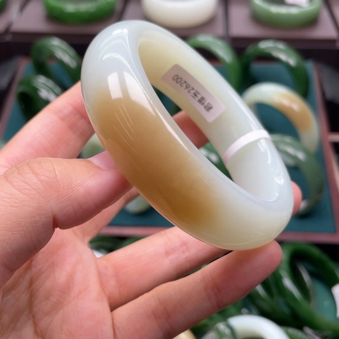 和田玉未镶嵌手镯5758