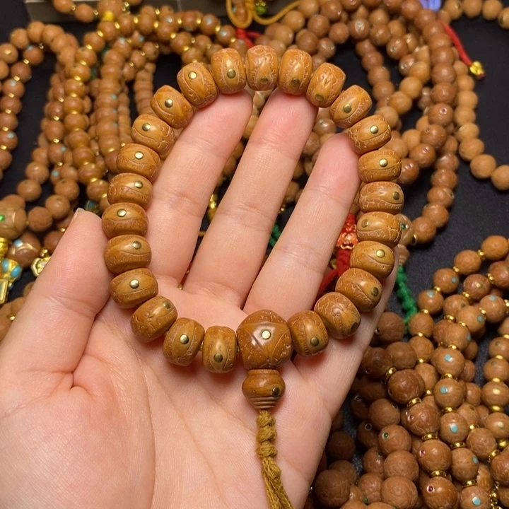 K***K凤眼菩提手串手串13+
