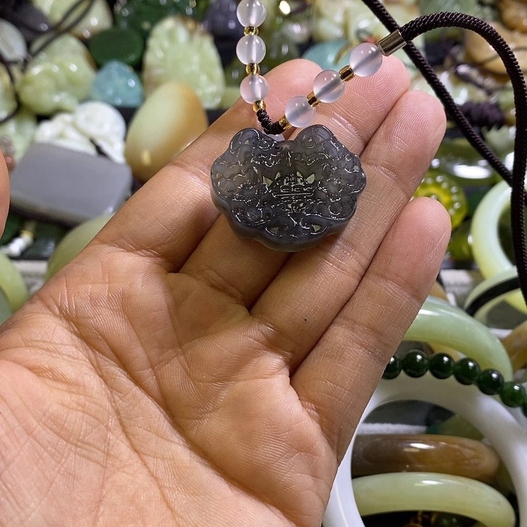 岫玉未镶嵌手镯挂件