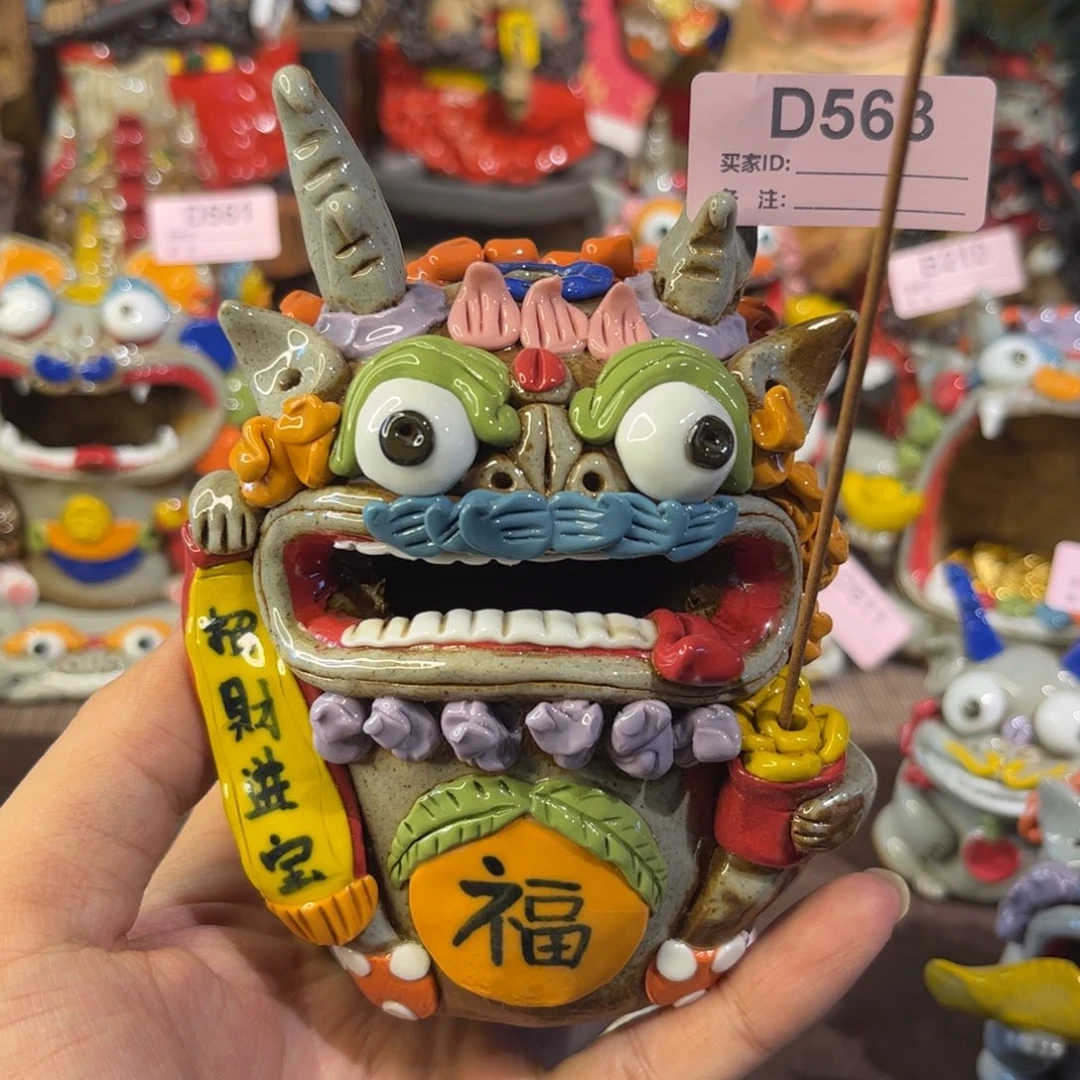 事***为泥塑纯手工茶宠摆件