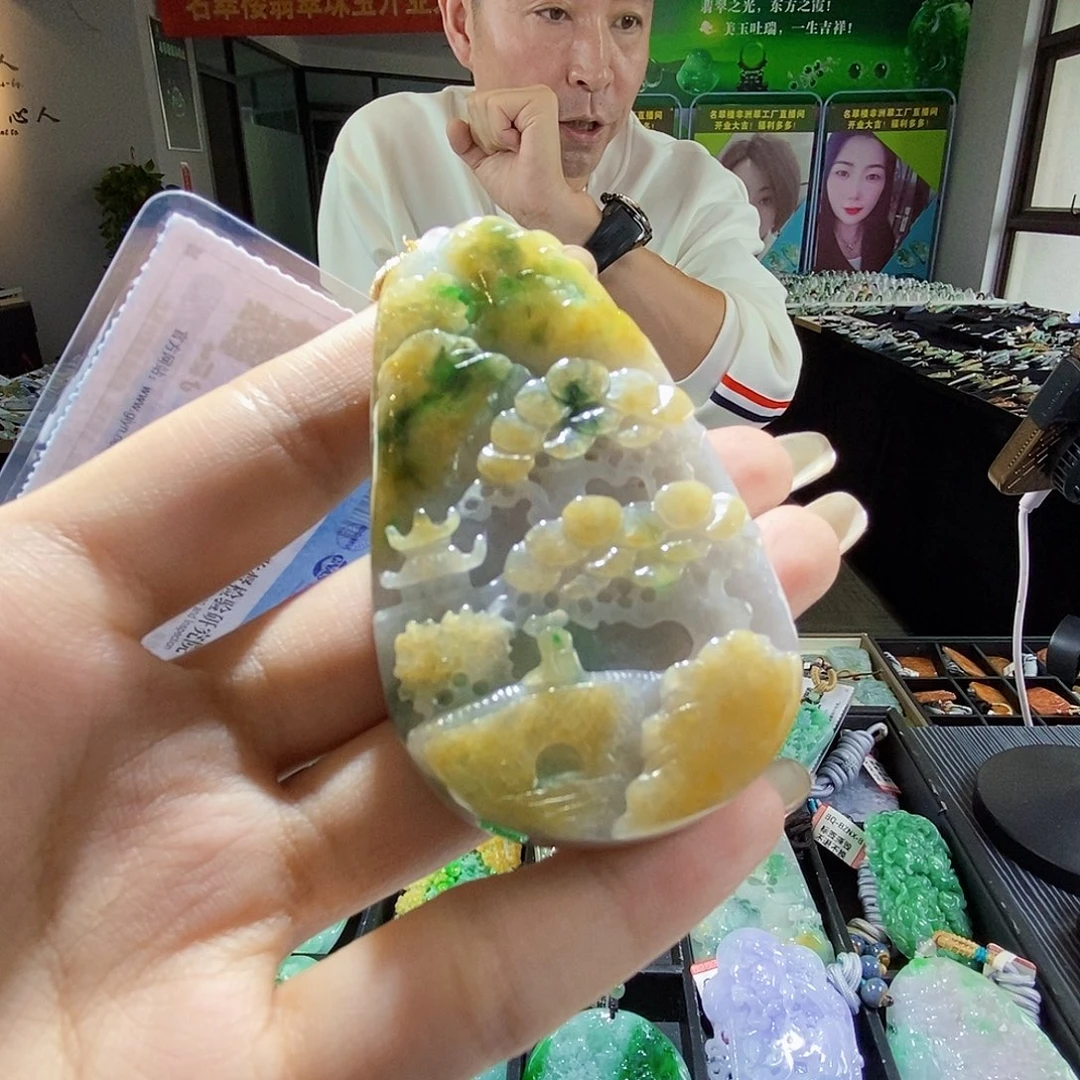 颈饰未镶嵌翡翠翡翠