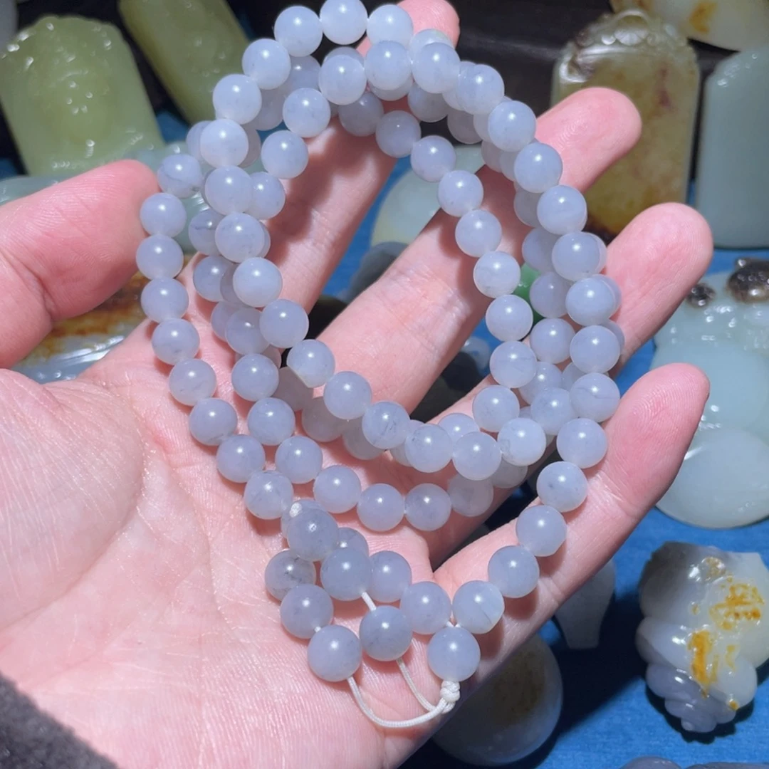 颈饰未镶嵌和田玉雾*