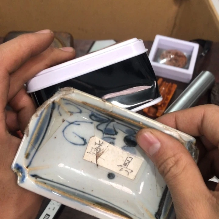 陶瓷孤品单件车里拍