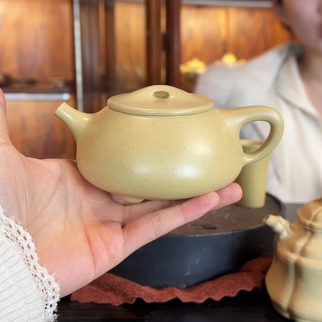 茶壶紫砂朱震军老师紫砂壶本绿251cc