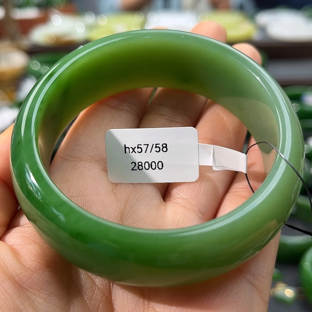 和田玉（碧玉）手镯未镶嵌