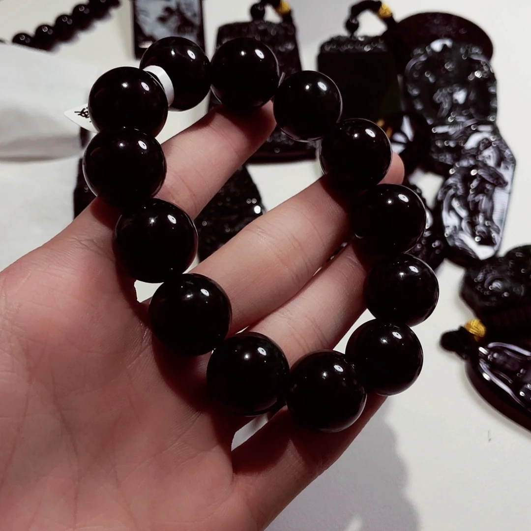 翡翠未镶嵌颈饰翡翠18