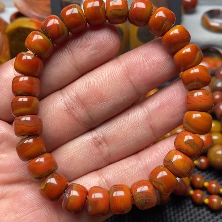 玛瑙/玉髓手串未镶嵌