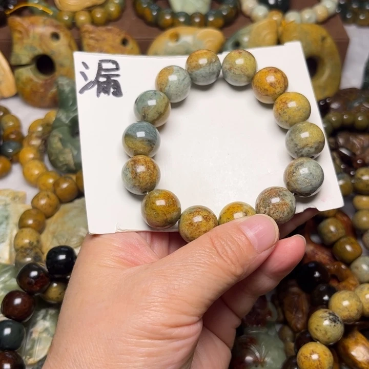 岫岩河磨玉（透闪石质玉）未镶嵌珠宝奇石