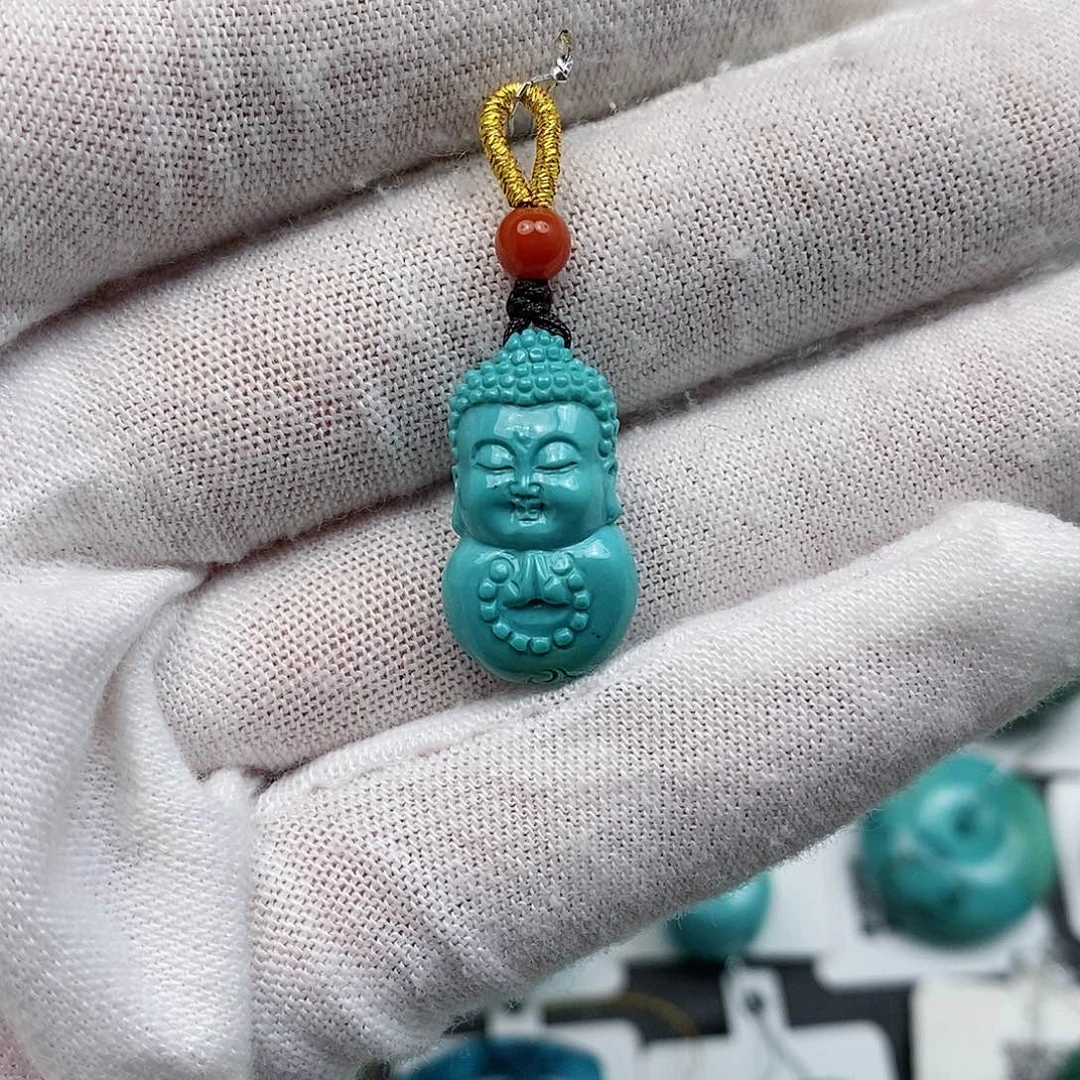 绿松石配饰未镶嵌