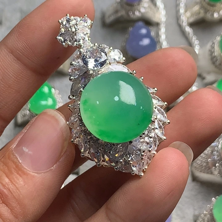 未镶嵌翡翠耳饰天然翡翠蛋面
