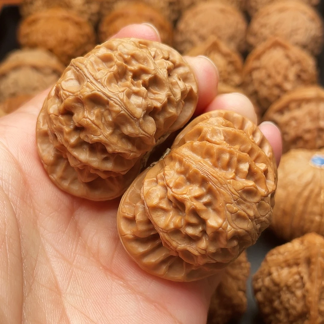 文玩核桃吊坠宫灯