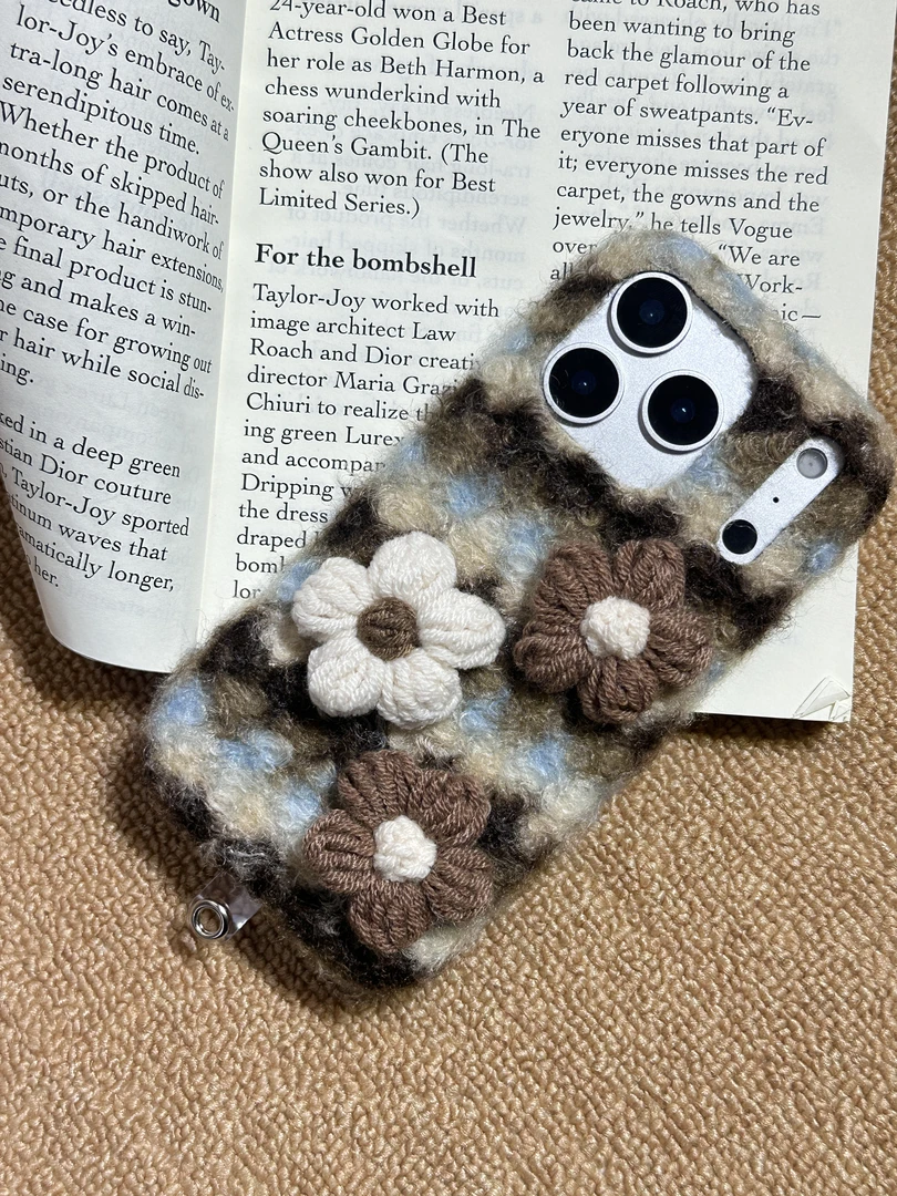 秋冬款ins毛绒布立体花朵适用苹果17promax保护套苹果16pro新款15