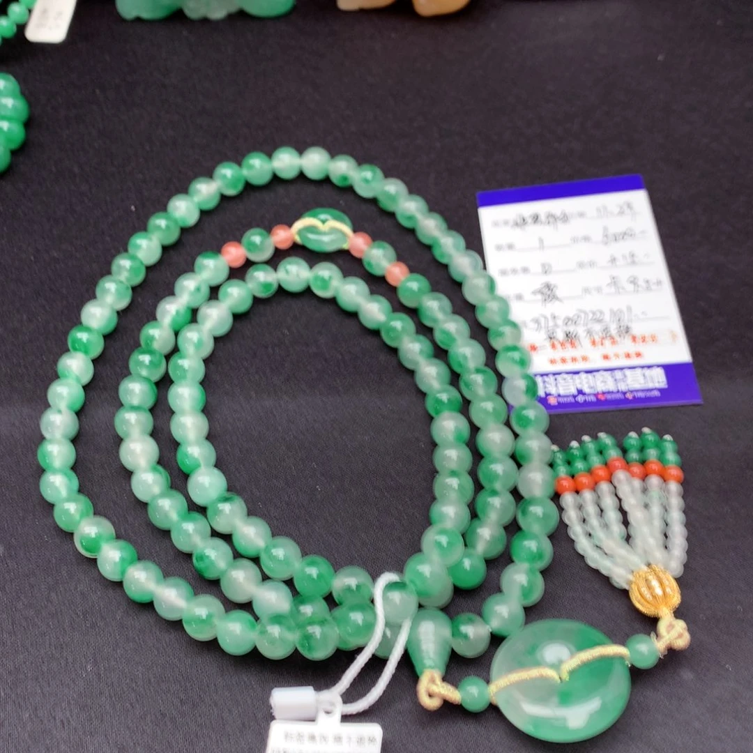 项链未镶嵌石英质玉非**白