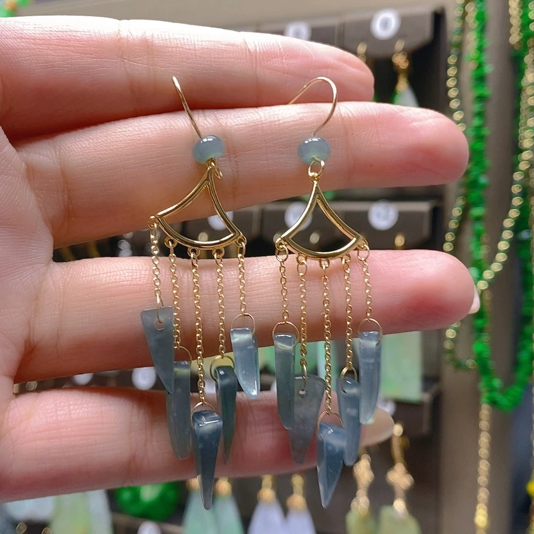 未镶嵌翡翠耳饰翡翠