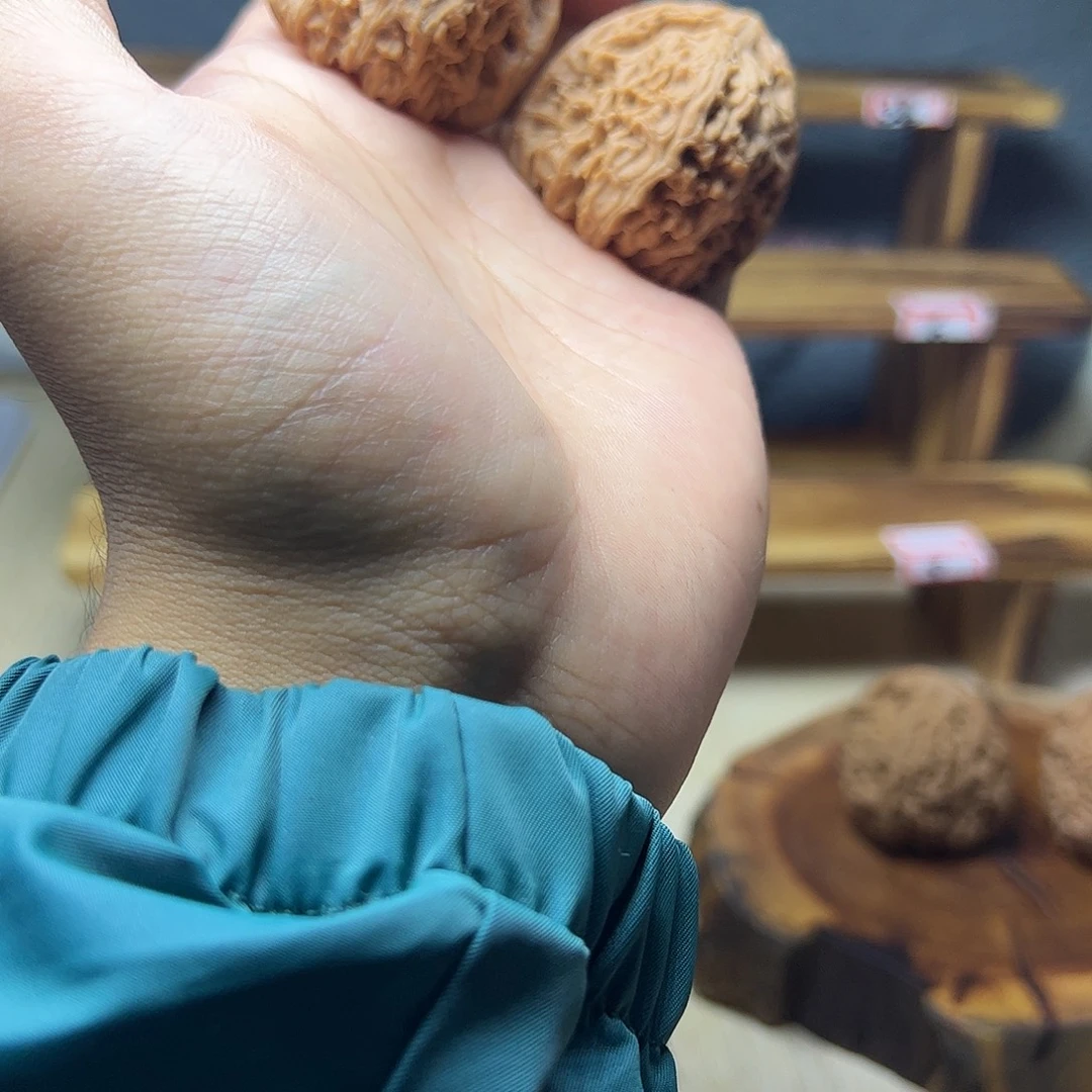 文玩核桃吊坠南疆石