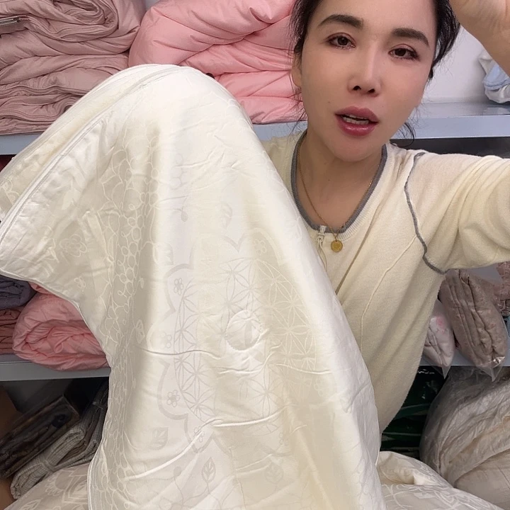 棉棉标准夏被       7