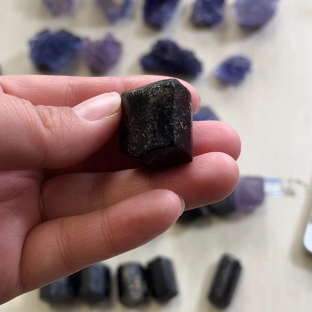 来***如珠宝半成品未镶嵌水晶