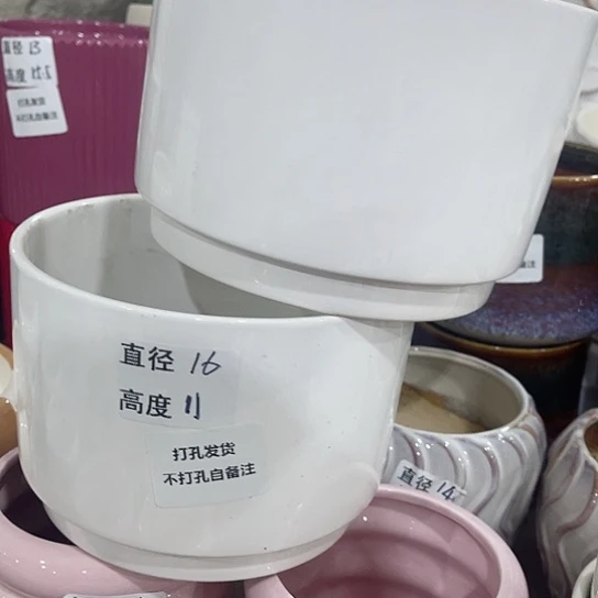 多肉绿植陶瓷花盆9.9包邮，有孔