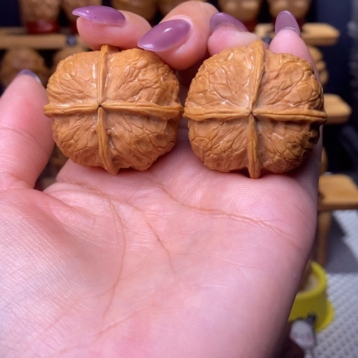 S***g把件文玩核桃柿饼四棱96