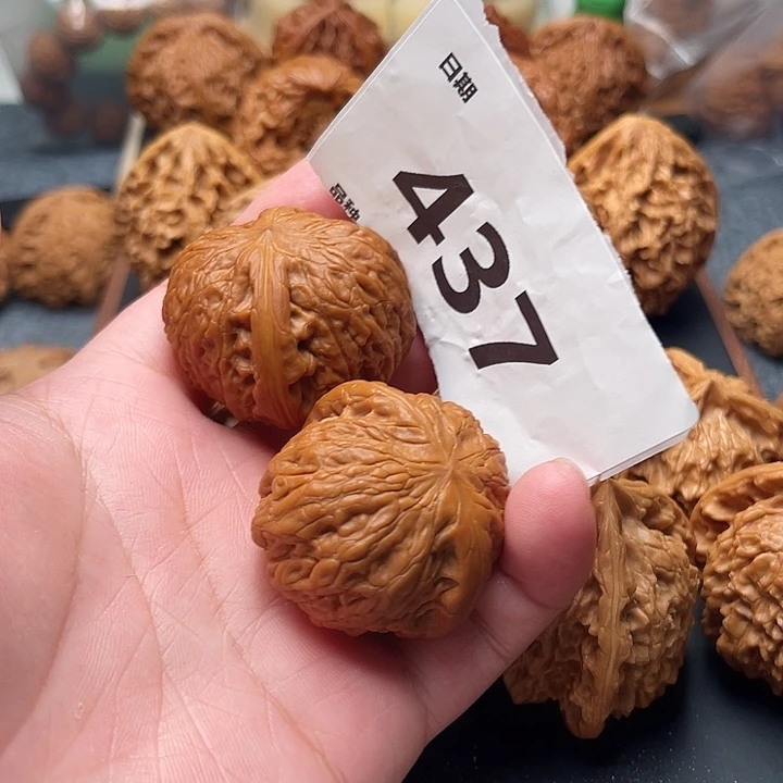 F***D桃核吊坠铁锤 边40