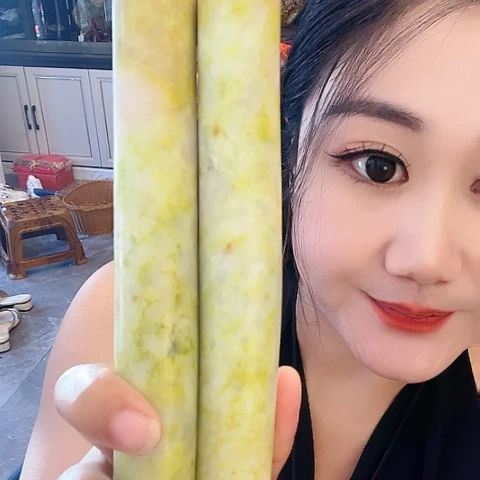 未镶嵌蛇纹石玉手链