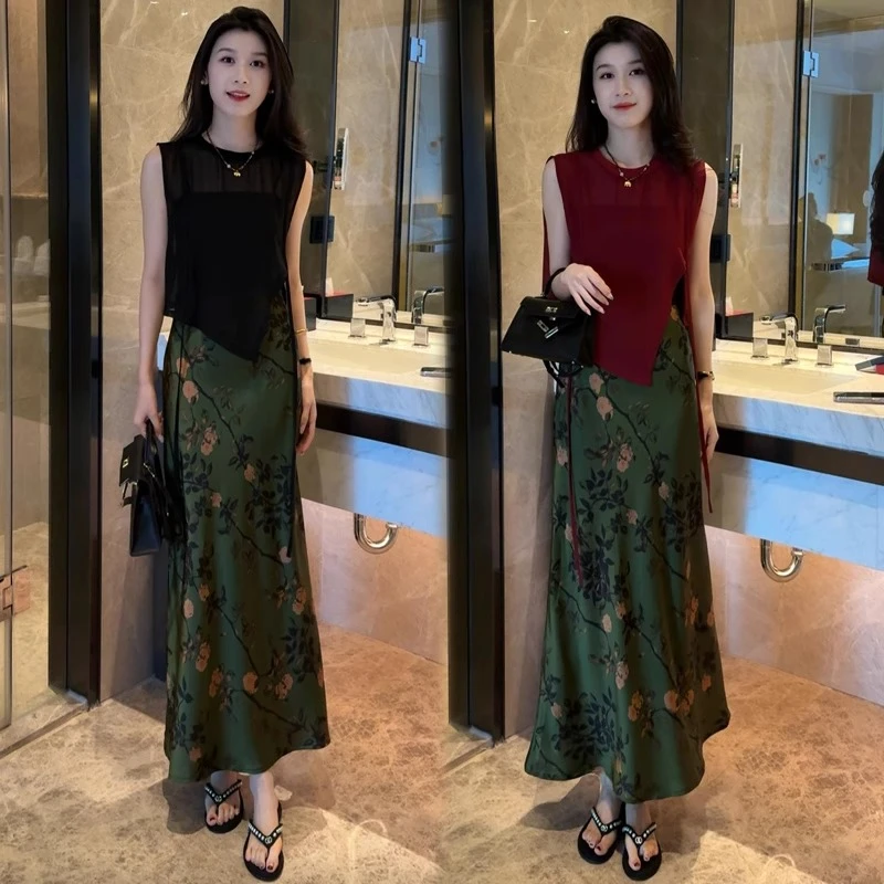 拉夏贝尔时尚套装裙女夏季新款时髦无袖上衣碎花半身裙气质两件套