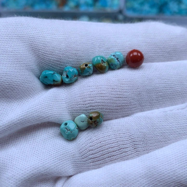 南红玛瑙未镶嵌珠宝奇石