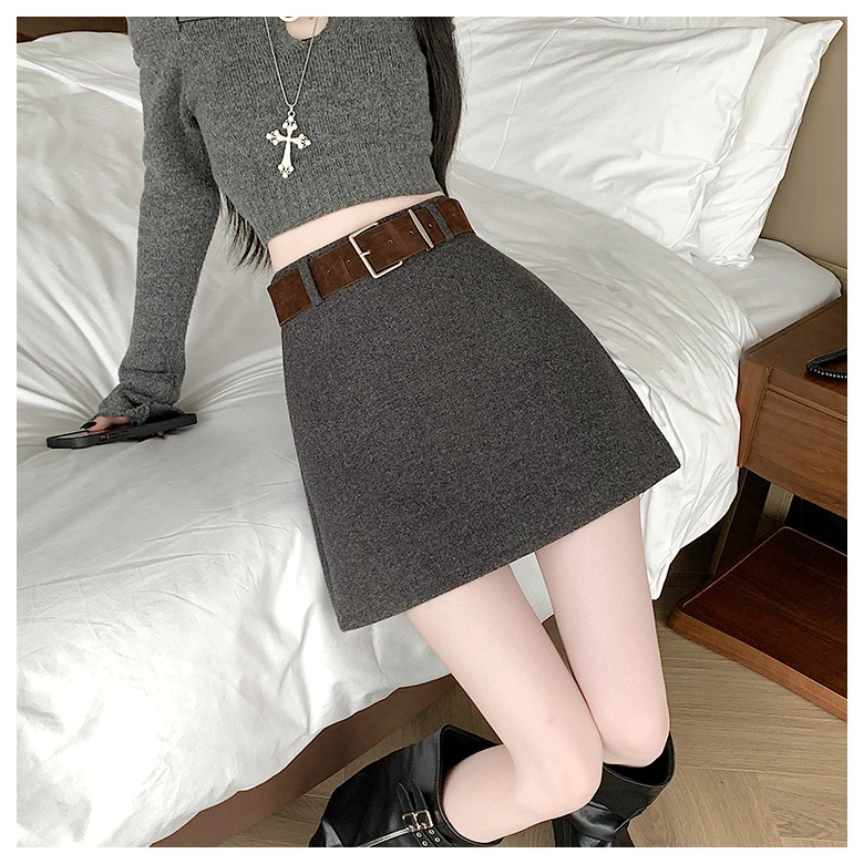 韩版辣妹修身显瘦毛呢半身裙女冬季新款百搭高腰显瘦包臀A字短裙