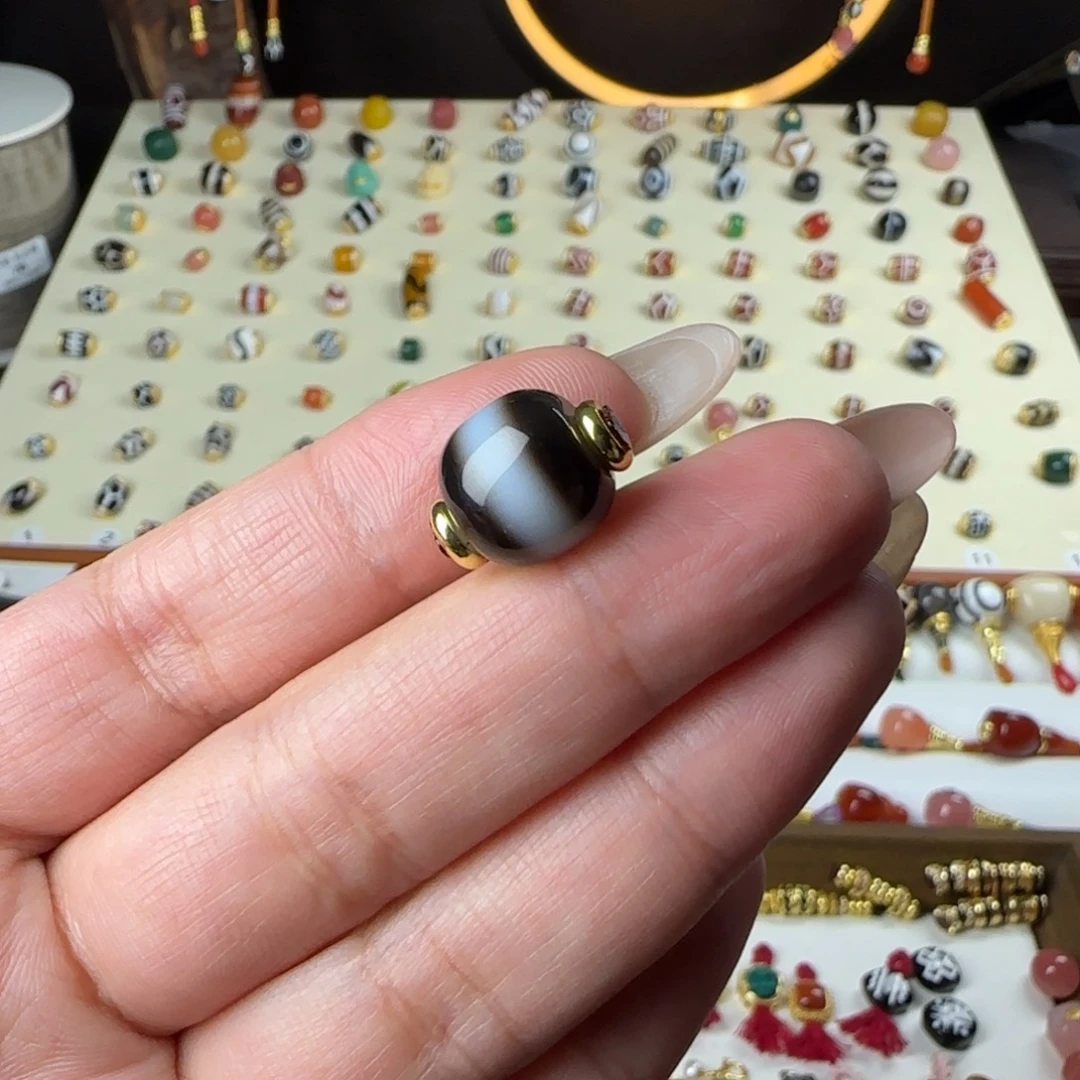 玛瑙/玉髓未镶嵌单珠顶珠配珠搭配