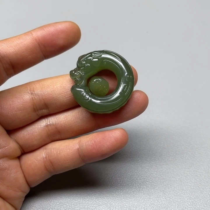 吊坠(不含链)未镶嵌和田玉泥*