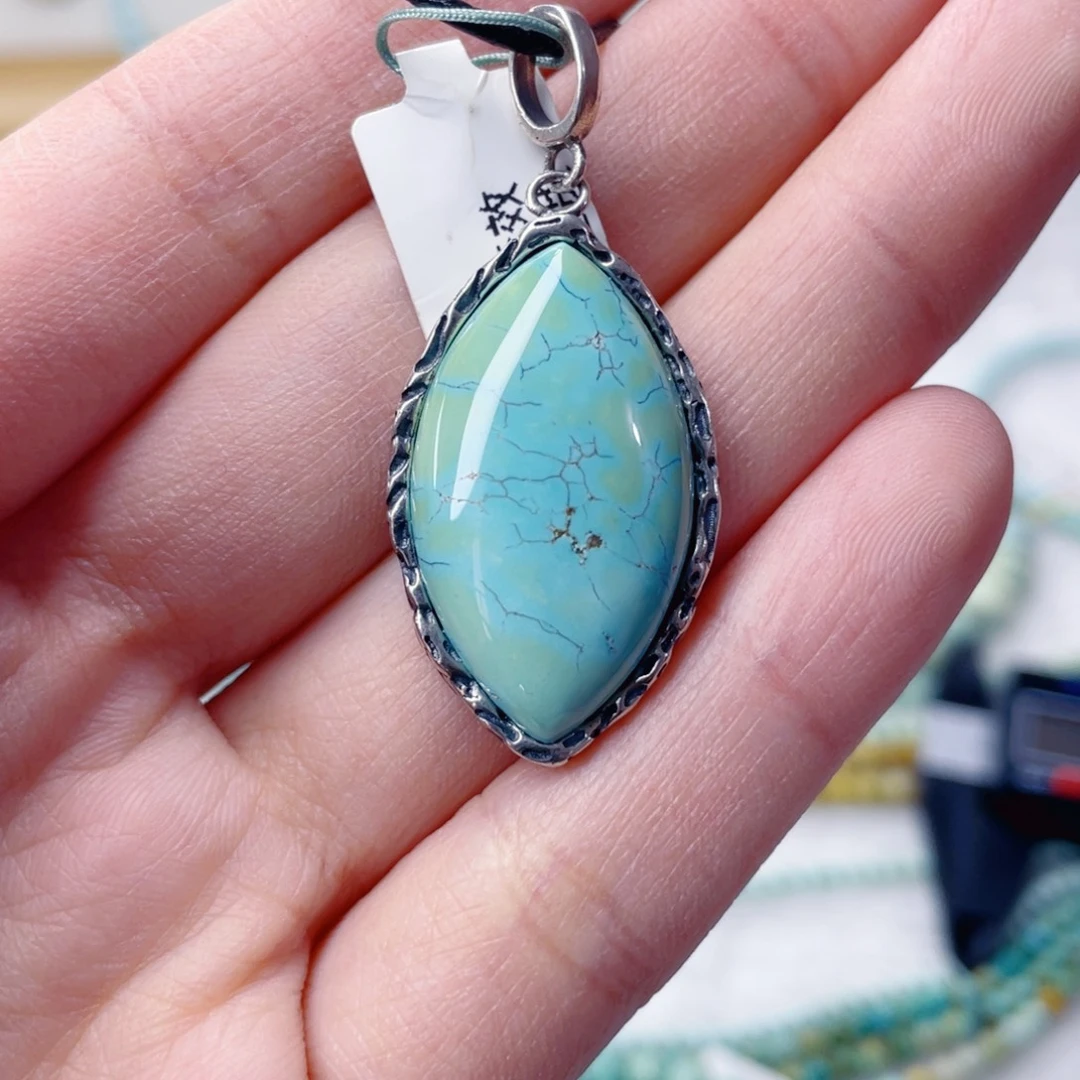 绿松石银S925镶嵌颈饰