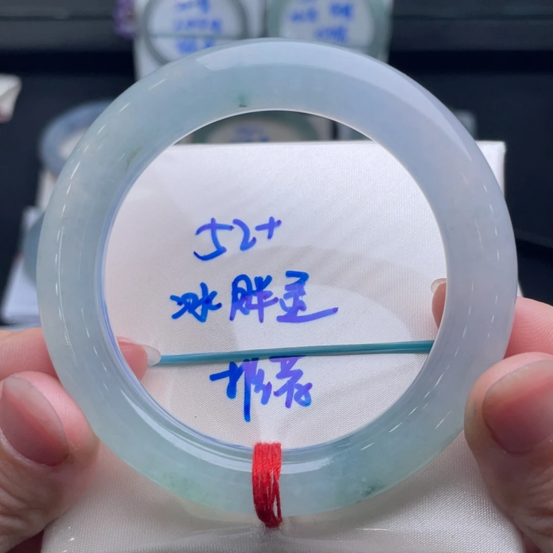 翡翠未镶嵌手镯翡翠手镯65