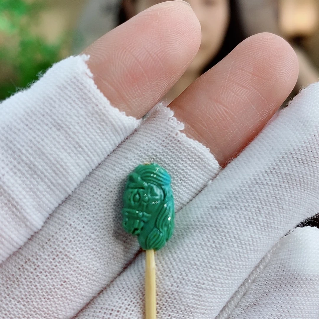 未镶嵌绿松石珠宝奇石