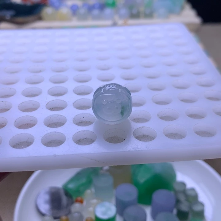 翡翠未镶嵌手链14.1翡翠圆珠