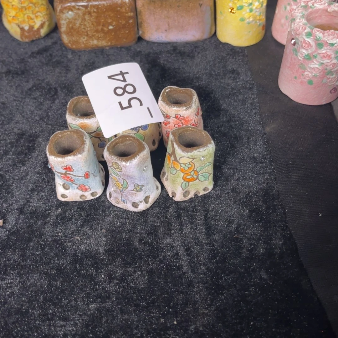 ****y584多肉花盆6个90元