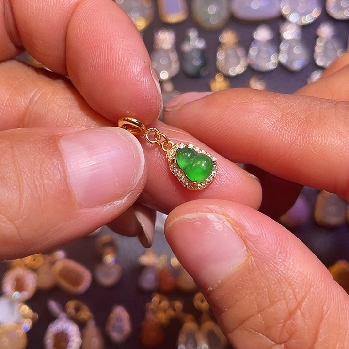 翡翠银S925镶嵌颈饰