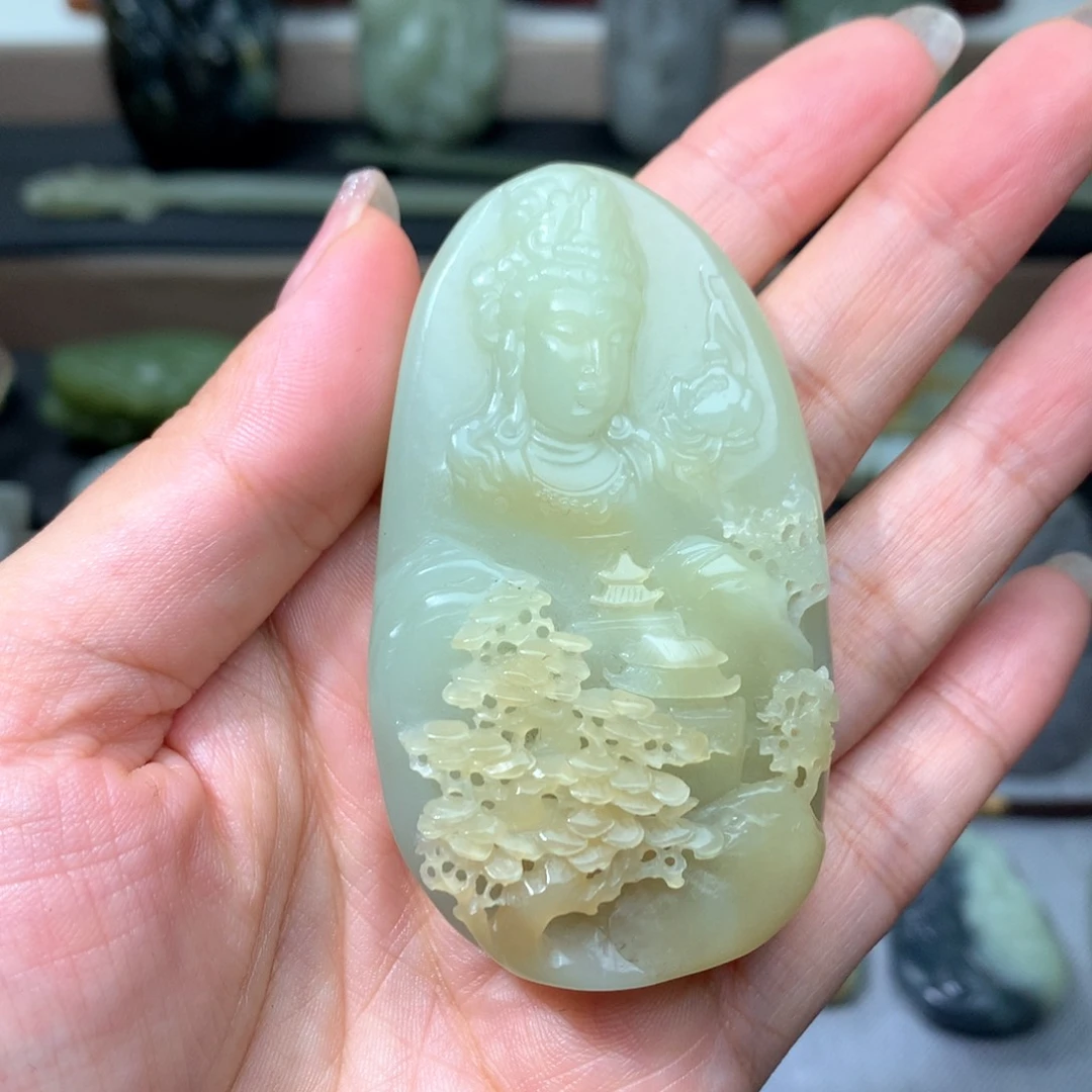 颈饰未镶嵌和田玉
