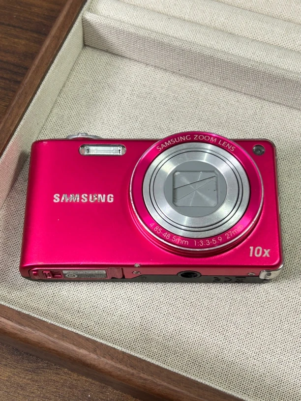 9新 Samsung/三星 pl210 红色 复古ccd数码相机小长焦10倍光变