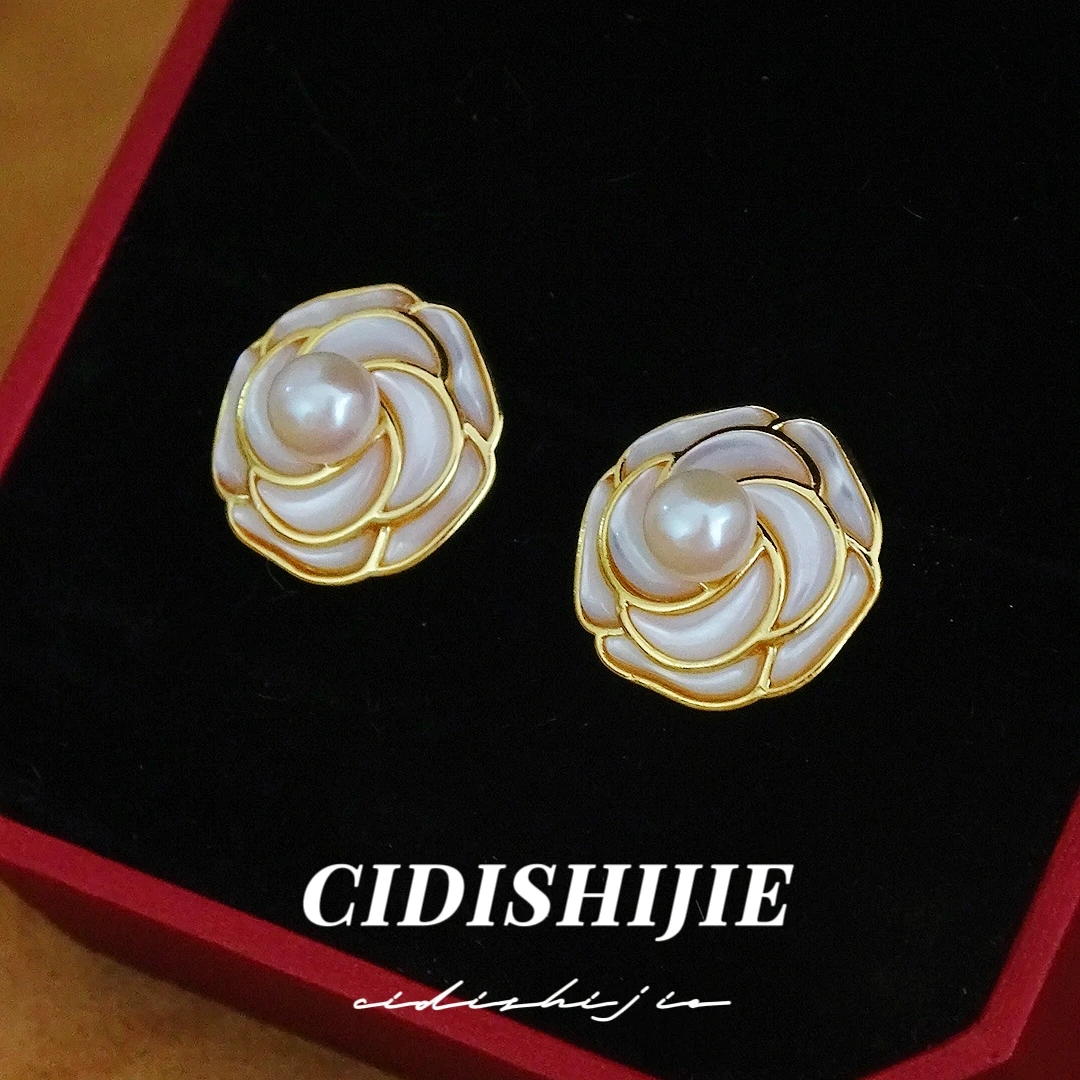 0184定制款~高级轻奢天然淡水珍珠山茶花耳钉女 耳环耳饰