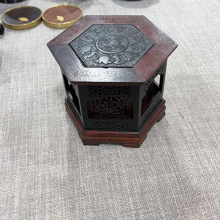 手工艺品琉璃红木工艺品雕刻工艺微暇