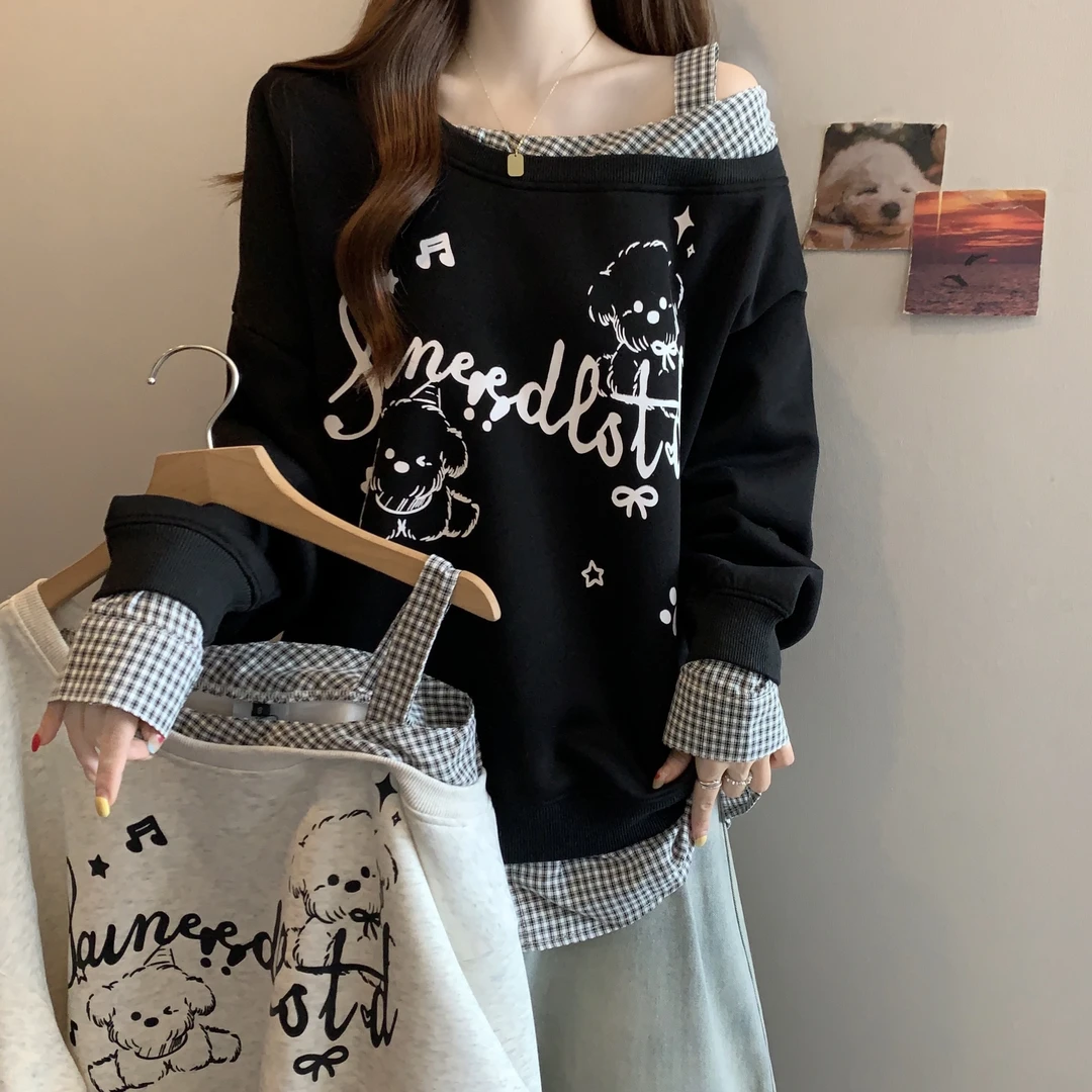 新品胖MM美式慵懒chic小狗印花斜肩卫衣女秋季拼接格纹假两件露肩
