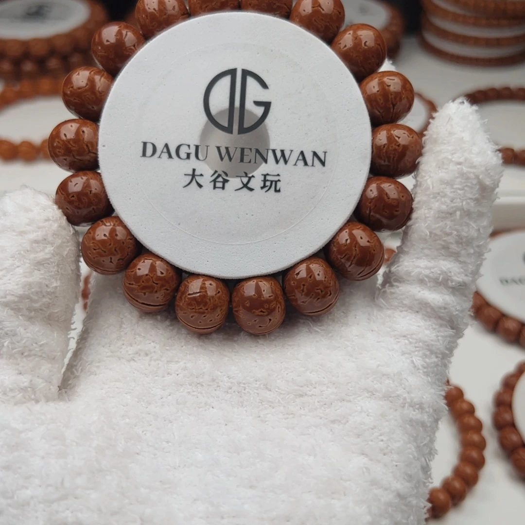 吊坠桃核桃核手串